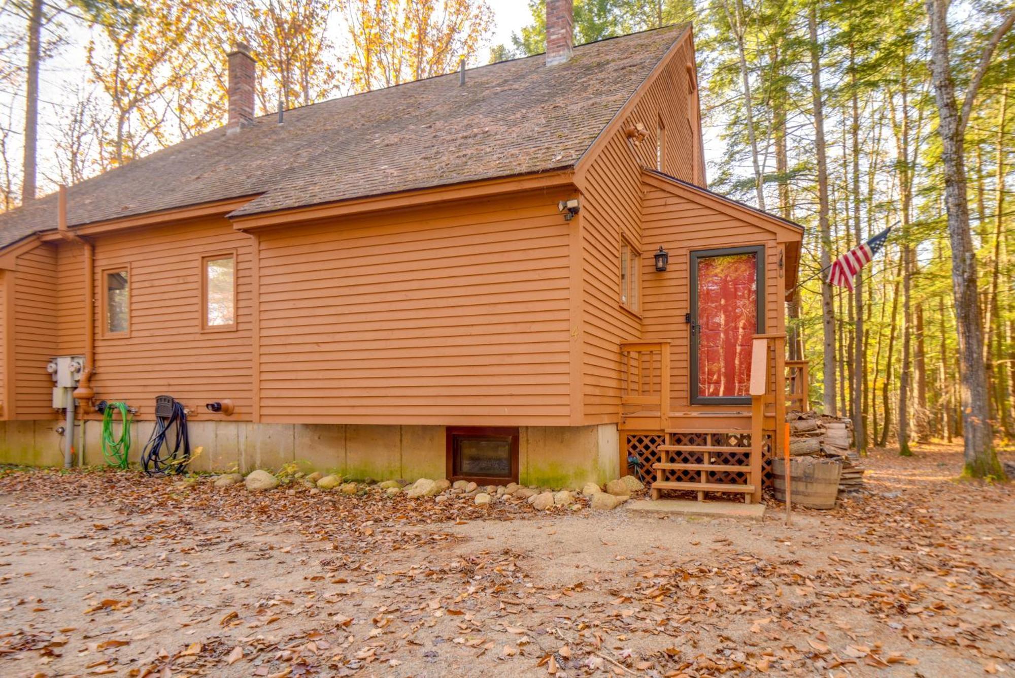 North Conway Vacation Rental Near Saco River! Exterior photo