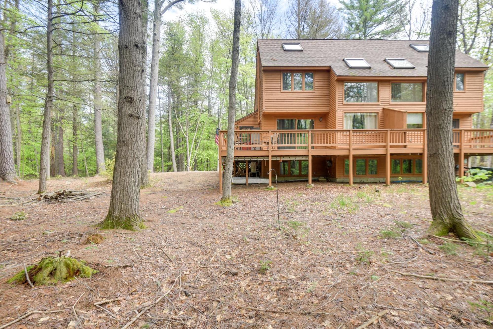 North Conway Vacation Rental Near Saco River! Exterior photo